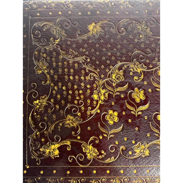19th Century French Napoleon III Hand-Tooled Gilt Leather Box For Sale - Image 16 of 16