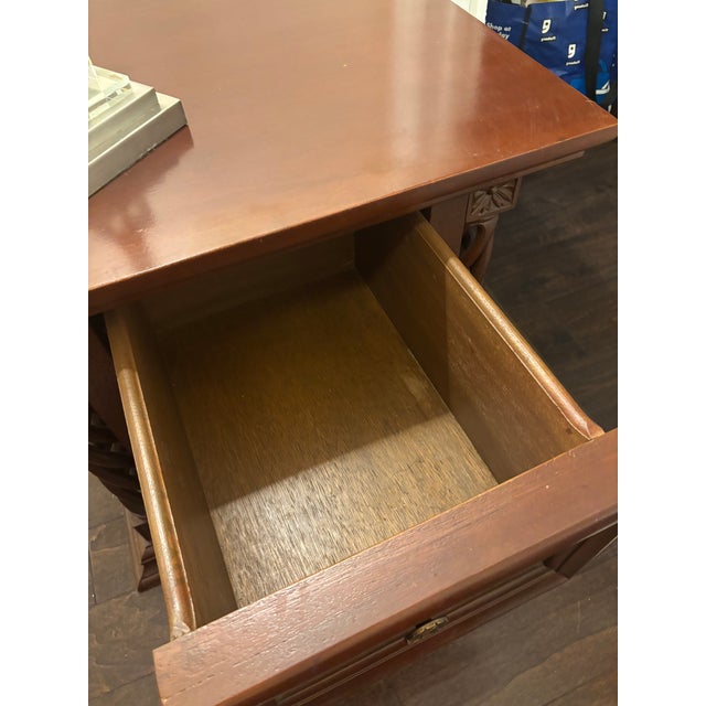 1990s Traditional Carved Wood 2-Drawer End Table / Nightstand For Sale - Image 13 of 14