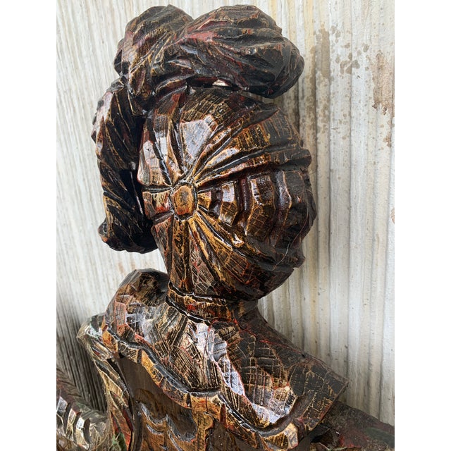 Wood Early 20th Century Spanish Polychromed Hand Carved Oak Settee For Sale - Image 7 of 10