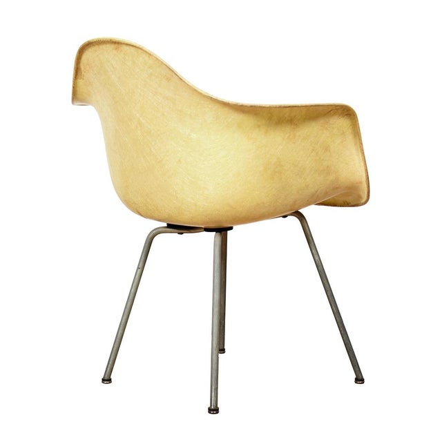 - In Fabulous Condition! - Initially produced in 1950, it was the first unupholstered fiberglass chair to be mass produced...