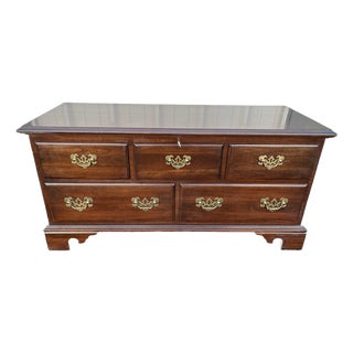 1980s Ethan Allen Georgian Court Cherry Blanket Chest For Sale