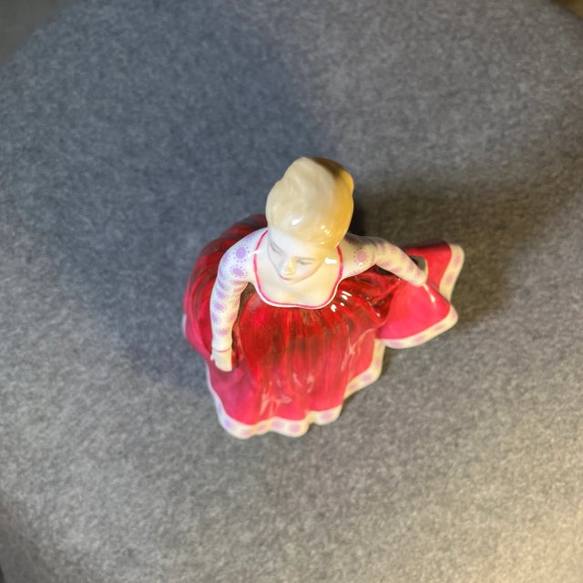 1970s Royal Doulton Porcelain Figurine, Fiona Hn2694 For Sale In Orlando - Image 6 of 8