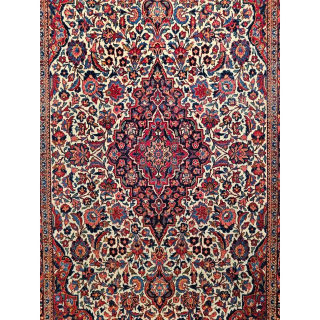 Early 20th Century Persian Kashan Area Rug, Handwoven Floral Design, Ivory & Blue, 4’ X 7’ For Sale In Chicago - Image 6 of 11