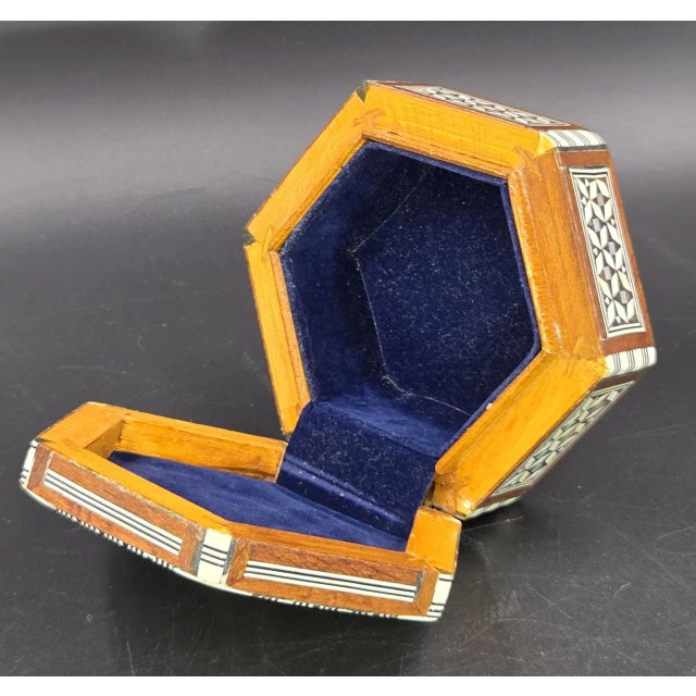 Mid 20th Century Mid 20th Century Persian Khatam Lidded Box For Sale - Image 5 of 18