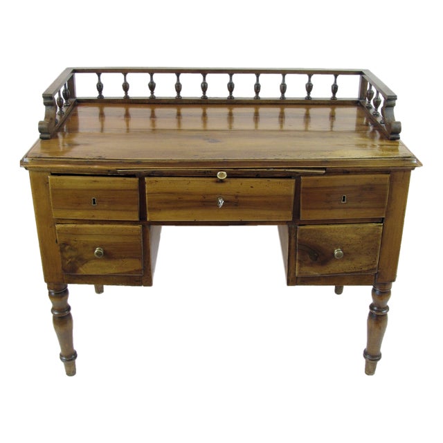 Antique Center Desk in Walnut, 1800s For Sale
