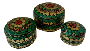 Vintage Handmade Round Shaped Natural Stones Boxes in Green & Gold, Set of 3