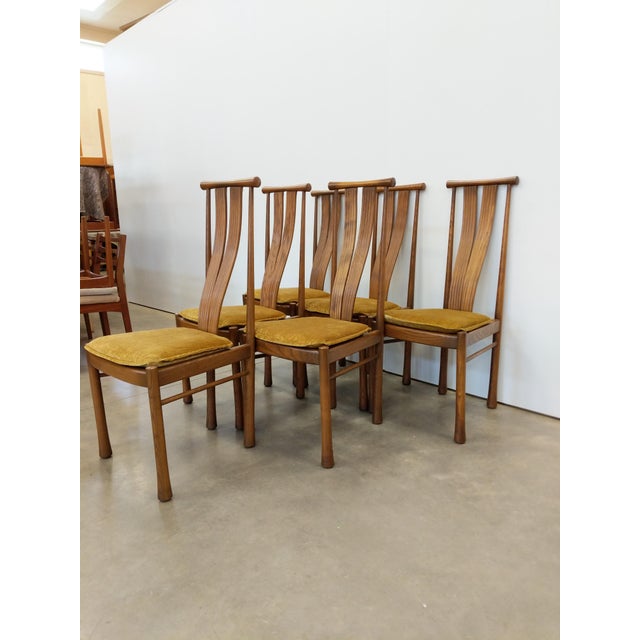 Set of 6 Vintage Mid Century Modern Dining Chairs by Ercol For Sale In New York - Image 6 of 9