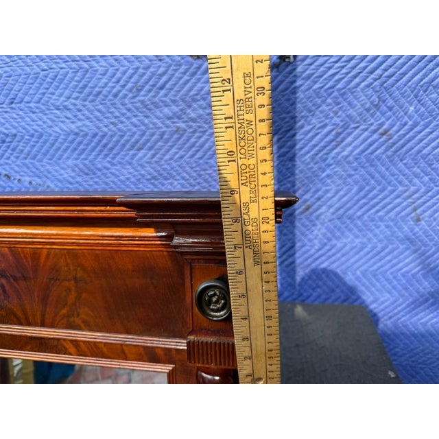1940s Mahogany Federal Mirror For Sale In New York - Image 6 of 9