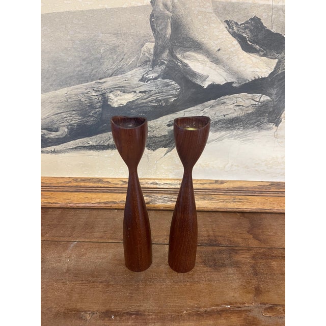 Wood Vintage Pair of Mid Century Modern Atomic Decorative Candle Stick Holder For Sale - Image 7 of 9