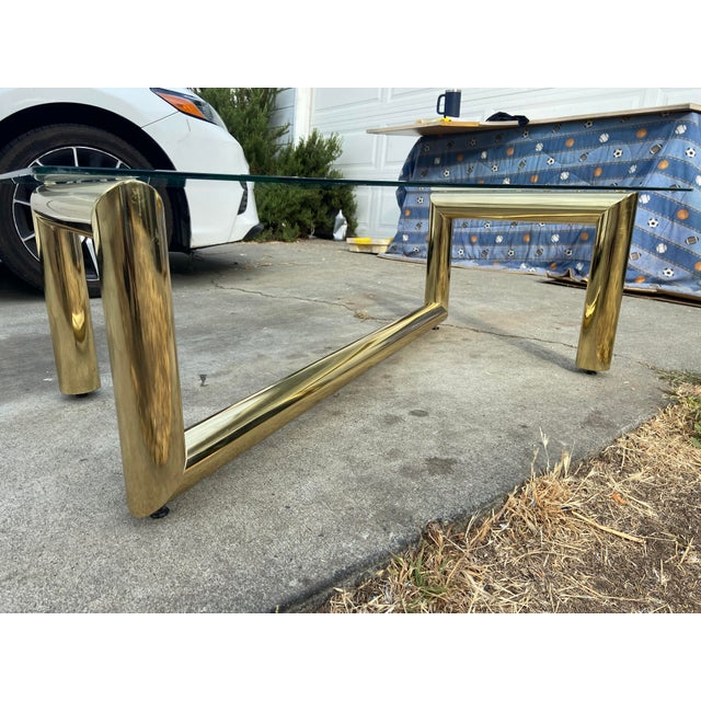 1970s Attributed to Karl Springer Hollywood Regency Style MCM Brass Tubular Coffee Glass Table For Sale - Image 9 of 18