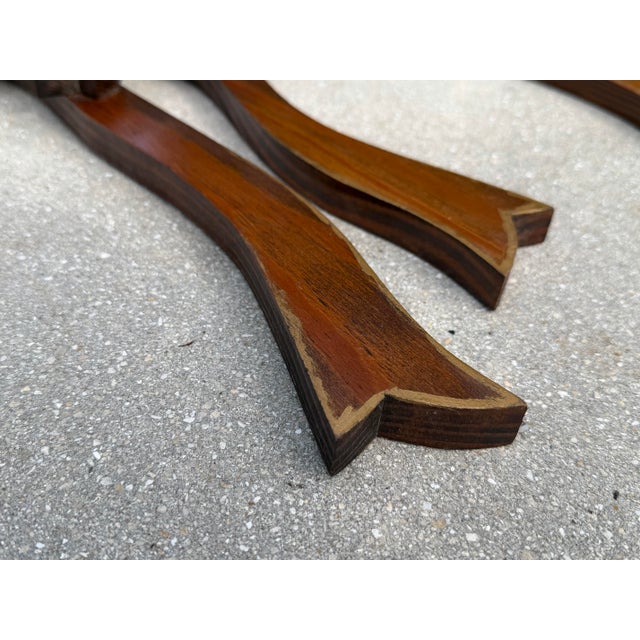 Late 20th Century Vintage Folk Art Hand-Carved Bow Wall Shelves, a Pair For Sale - Image 5 of 9