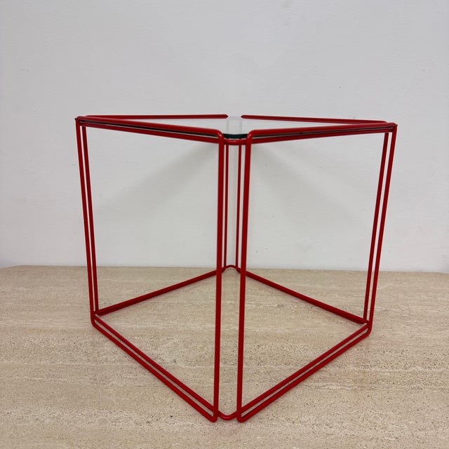 Isocele Side Table by Max Sauze, 1970s, in Good conditions. Designed 1970 to 1979