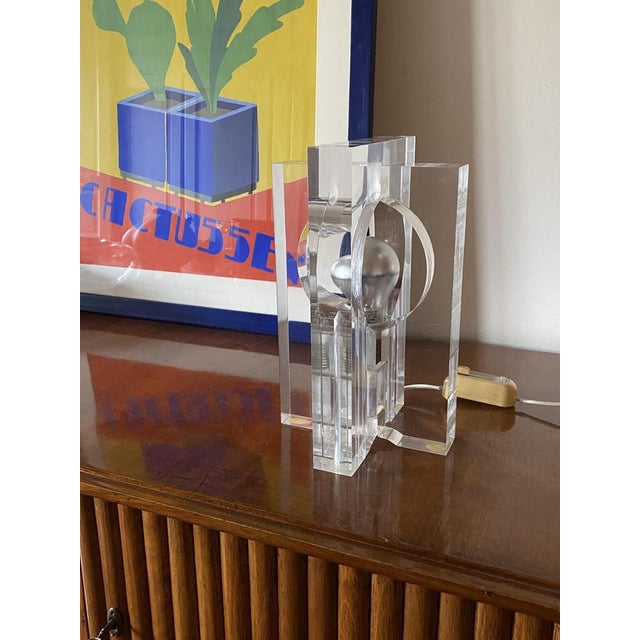 Sculptural Acrylic Table Lamp by Sandro Petti for Maison Jansen, France, 1970s For Sale - Image 12 of 18