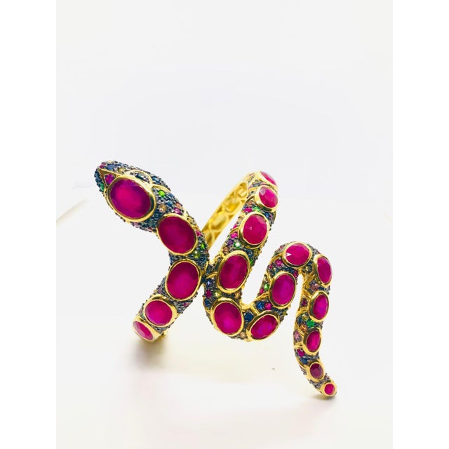 Bochic “Orient” Vintage Serpent Fancy Sapphire & Ruby Bangle - 18K Gold & Silver For Sale - Image 14 of 14