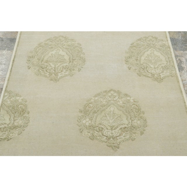 This contemporary 4x5 rug from Rug & Kilim’s Block Print Collection—an innovative line celebrating the artisanal charm of...