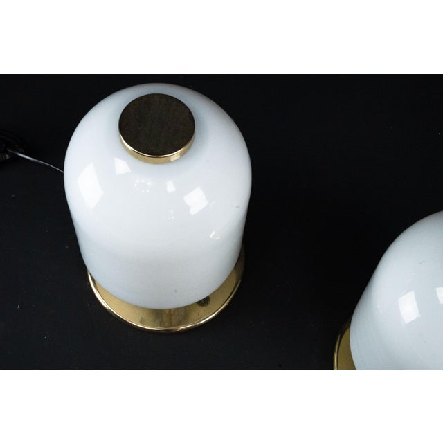 Gold Italian Lattimo Murano Glass Mushroom Bedside Lamps, 1980s, Set of 2 For Sale - Image 8 of 13