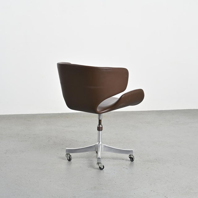 Brown Kabuto Armchair by Isamu Kenmochi for Tendo Mokko, 1960s For Sale - Image 8 of 13