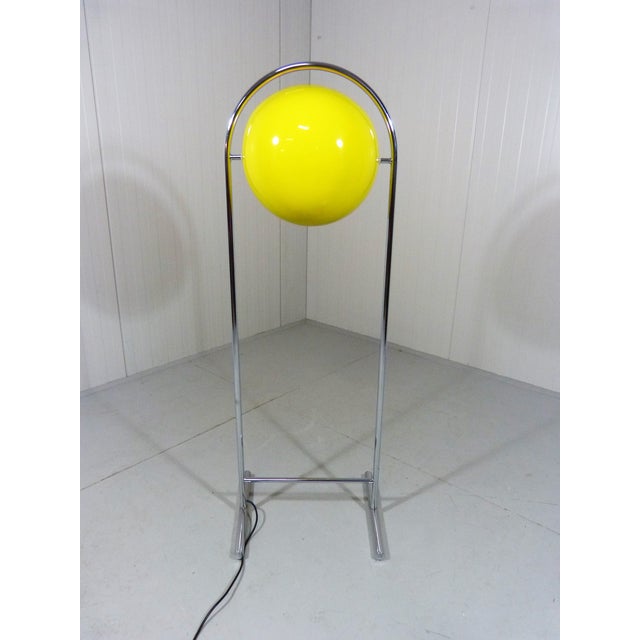 Yellow Flowerpot Floor Lamp in the style of Panton, 1960s For Sale - Image 16 of 18