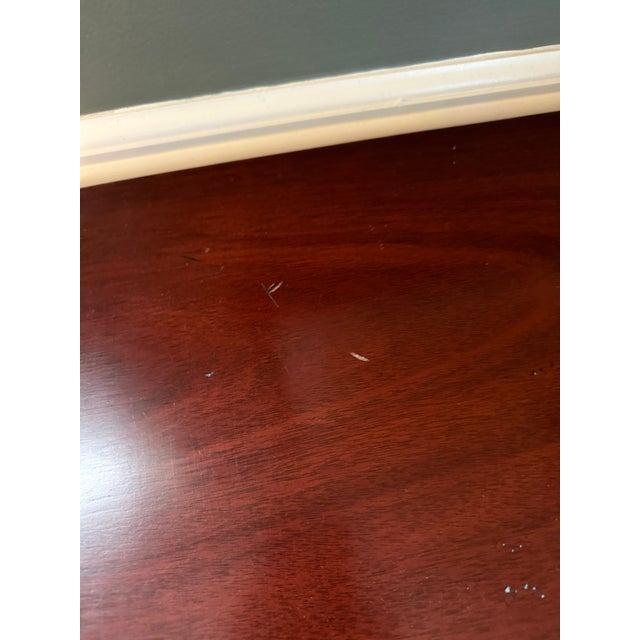 Vintage Hickory Chair Queen Anne Style Lowboy / Dressing Table For Sale - Image 9 of 13