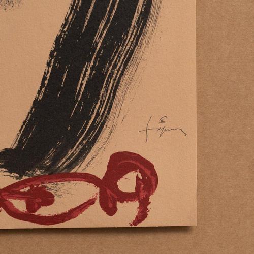 Antoni Tàpies, Abstract Black and Red Composition, Lithograph on Paper, Framed For Sale - Image 13 of 17