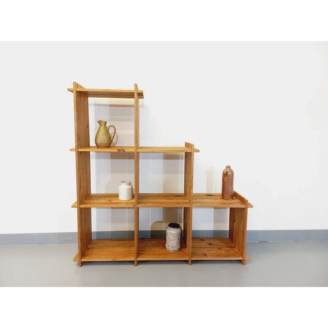 Mid-Century Modern Pine Staircase Bookshelf in the style of Maison Regain, 1980s For Sale - Image 3 of 12