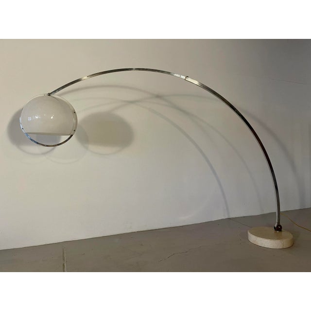 Bow Lamp from Guzzini, 1970s For Sale - Image 3 of 11