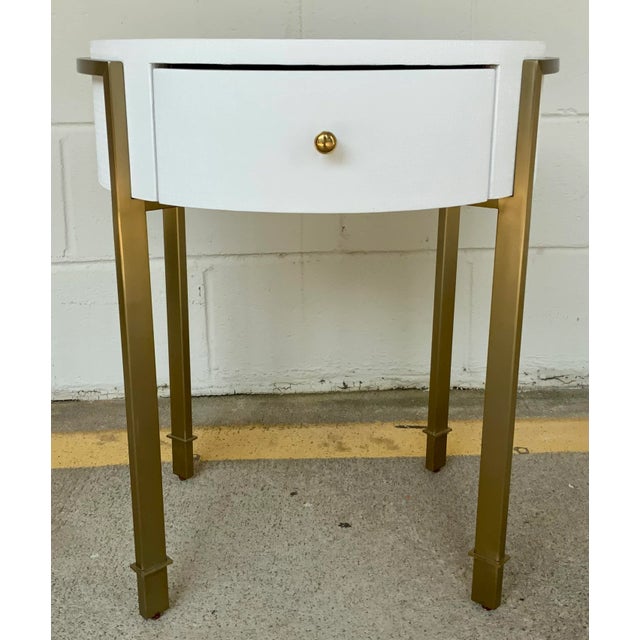 Villa & House Modern White and Gold Bodrum Side Table For Sale In Atlanta - Image 6 of 6