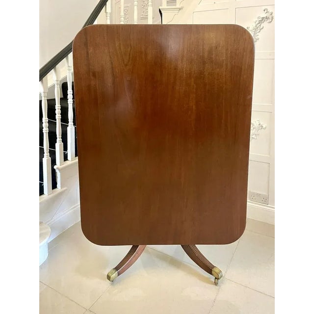 Early 19th Century Large Regency Figured Mahogany Dining Table, 1830s For Sale - Image 5 of 11