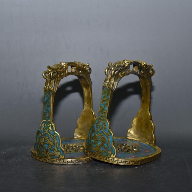 Pair of Antique Cloisonné Enamel Stirrups With Dragon Motif, 1.89kg For Sale - Image 4 of 8