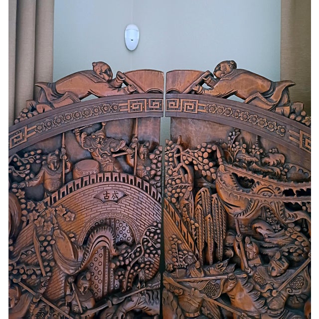 1930s Chinese Ornate Large Round Carved Teak Wood Equestrian Screen Divider For Sale - Image 11 of 18
