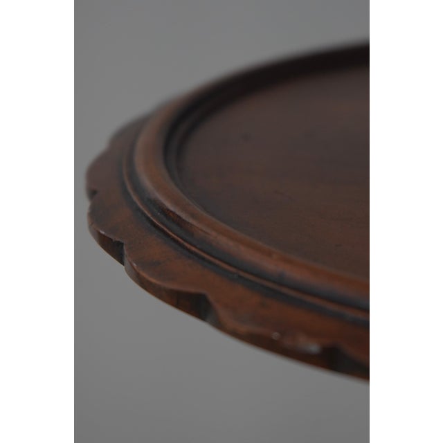 1960s Tomlinson 2 Tier Mahogany Dumbwaiter Stand For Sale - Image 5 of 11