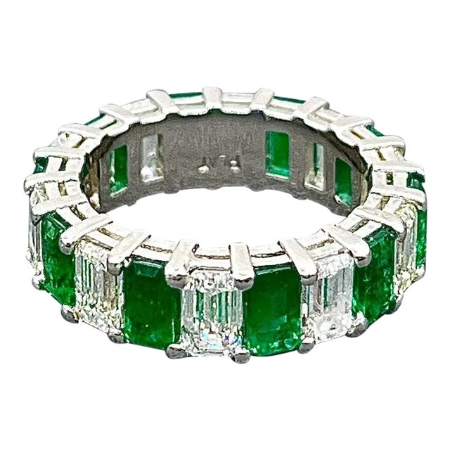 6.03 Ct Emerald Cut Colombian Emerald & Diamond Band Size 5.75 For Sale