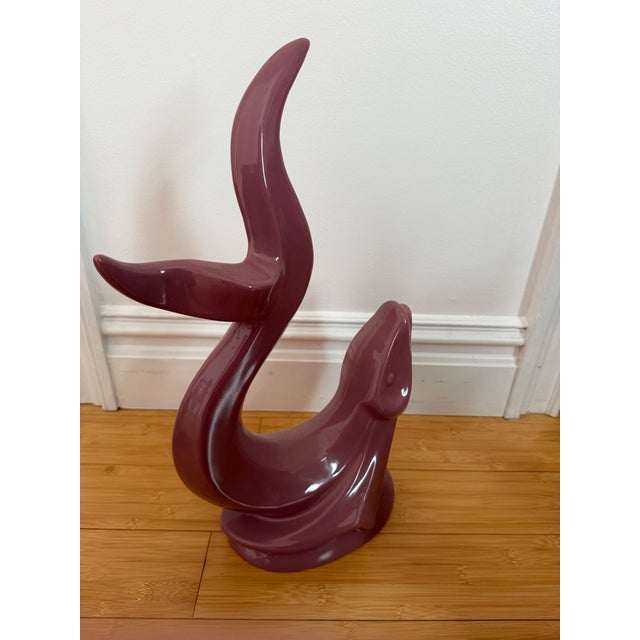 Art Deco Vintage Haeger Mauve Pink Ceramic Flying Fish Statue For Sale - Image 3 of 4