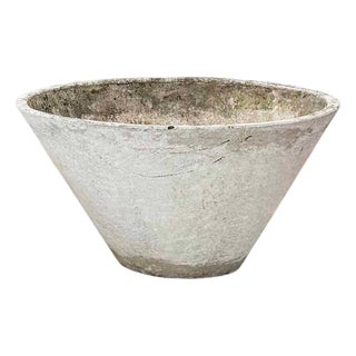 1960s Large 21.65" Diam. 11.6" Tall Tapered Concrete W. Guhl Eternit Planter A+ Patina For Sale