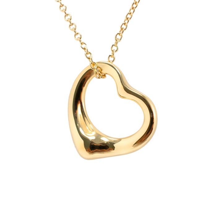 Modern Tiffany & Co. Elsa Peretti 18k Yellow Gold 16mm Open Heart Pendant Necklace For Sale - Image 3 of 10