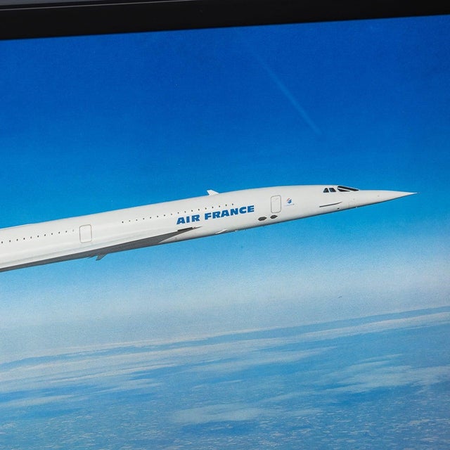 Paper Vintage 20th Century Framed Poster of an Air France Concorde, 1980 For Sale - Image 7 of 14