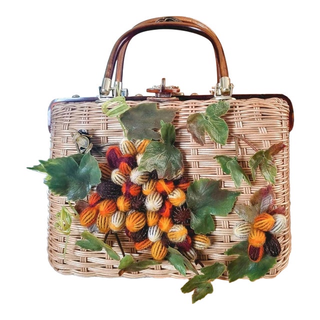 1960s Princess Charming by Atlas Busy Bee in Flowers Wicker & Lucite Purse For Sale