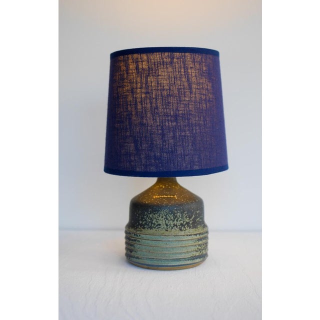 Mid-Century Modern Swedish Pottery Table Lamp by Rolf Palm for Hoganas Keramik, 1960s For Sale - Image 8 of 12