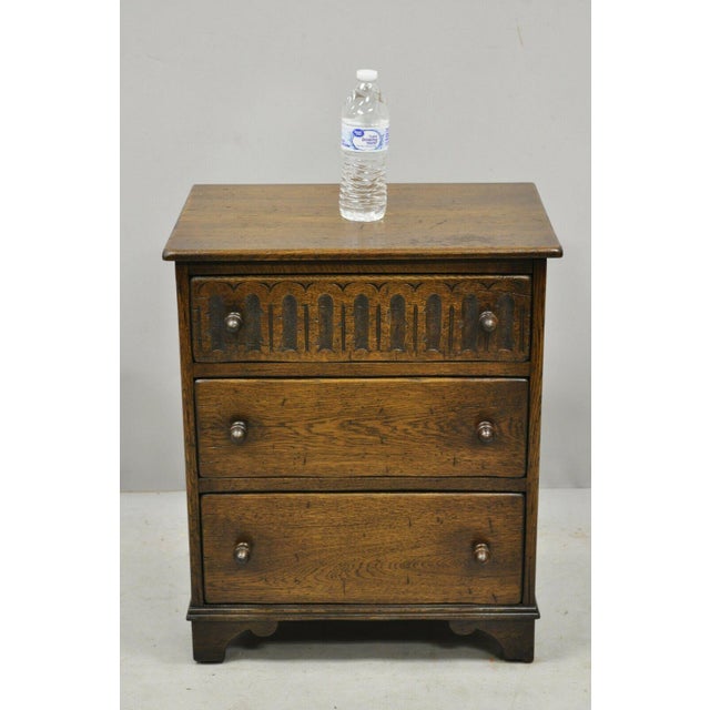 Vintage Jaycee Furniture Oak Wood English Jacobean 3 Drawer Small Chest
