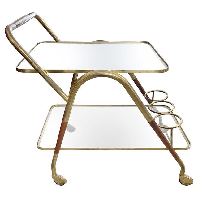 1960s Vintage Bottle Trolley in Brass and Glass with Briar Details, Italy, 1960s For Sale - Image 5 of 5