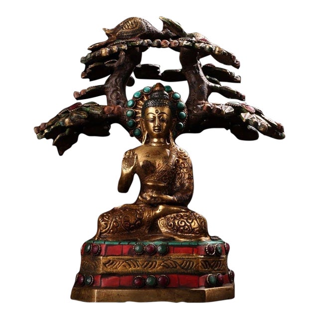 Tibetan Gilt Bronze Seated Buddha With Turquoise Inlay & Bodhi Tree - 7.8 LBS For Sale
