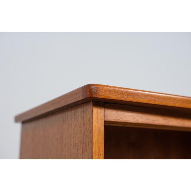 Brown Mid-Century Bookcase, United Knigdom, 1960s For Sale - Image 8 of 15