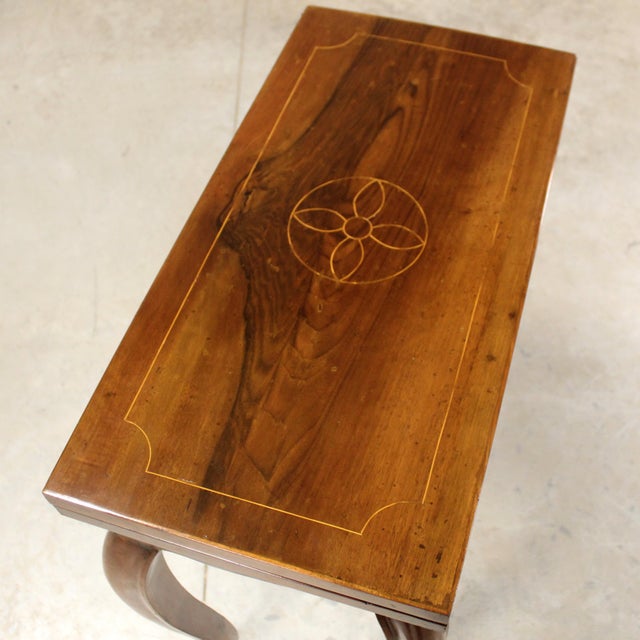 18th Century Louis XV Italian Table Console in Walnut For Sale - Image 15 of 16