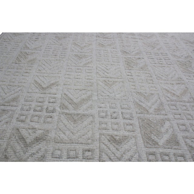 Scandinavian Inspired Geometric Gray Wool Pile Rug For Sale In New York - Image 6 of 7