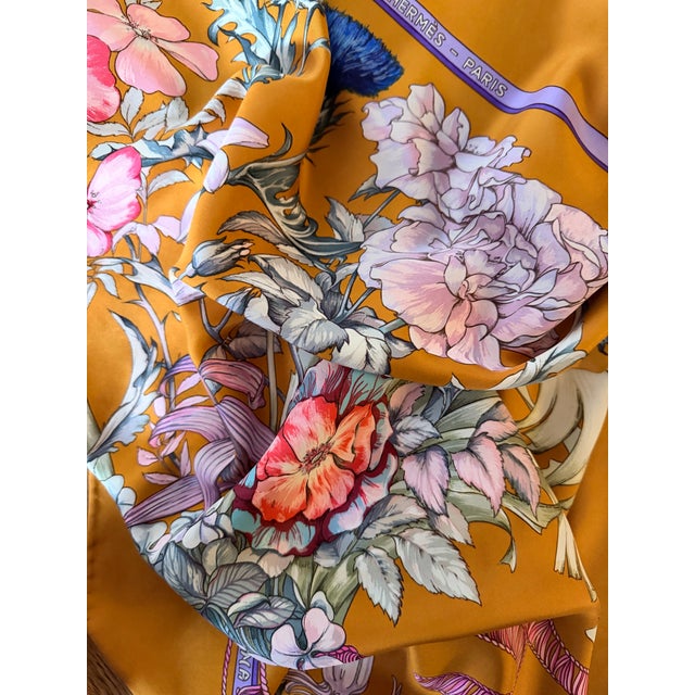 Hermès Hermès Regina 1988 Silk Scarf Designed by Menchari Leila For Sale - Image 4 of 12