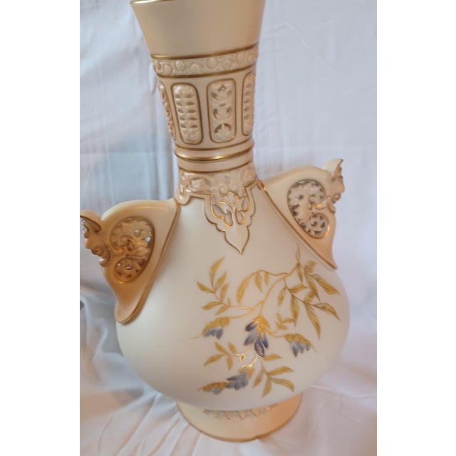 Early 19th Century Antique Royal Worcester Porcelain Vase For Sale - Image 5 of 8