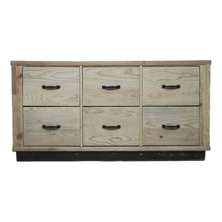Vintage Chest of Drawers For Sale