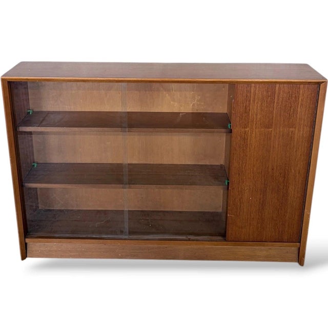 1970s Mid-Century Teak Sliding Door Bookcase with Glass Front by Herbert Gibbs, 1970s For Sale - Image 5 of 11