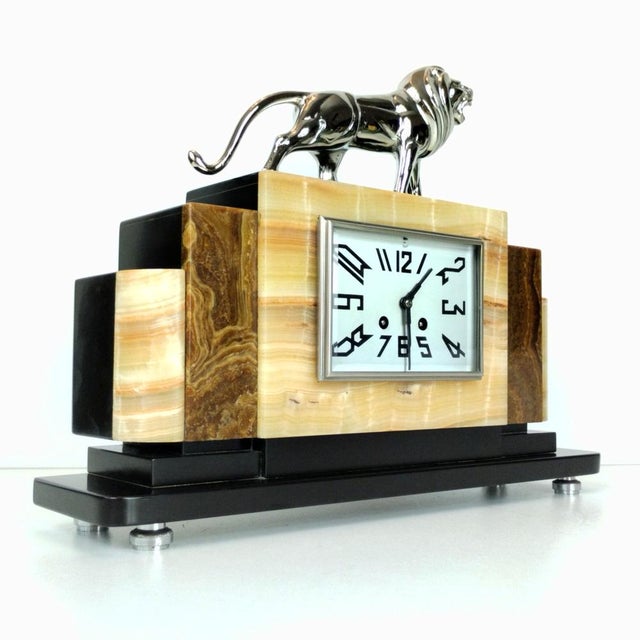 French Art Deco Mantel Clock with Chrome-Plated Bronze Lion, 1930s For Sale - Image 6 of 18