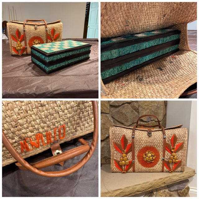 Vintage Mexican Hand Carved Chess Set With Carrying Case For Sale - Image 9 of 9